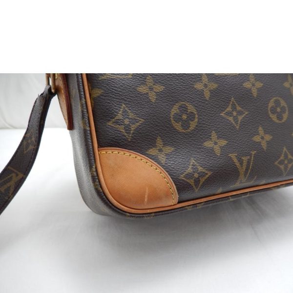 43999 8 Louis Vuitton Nile Bag Monogram