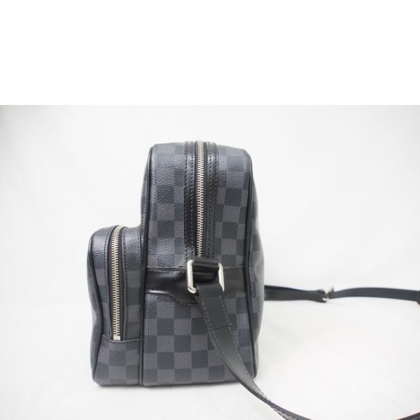 44035 3 Louis Vuitton IO Messenger Bag Damier Graphite