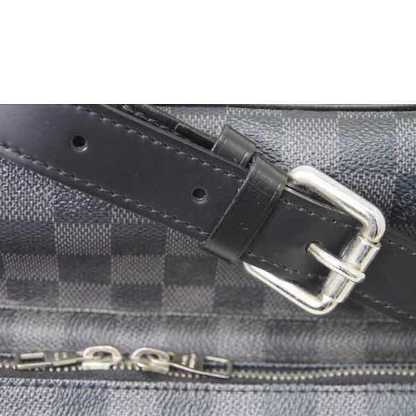 44035 6 Louis Vuitton IO Messenger Bag Damier Graphite