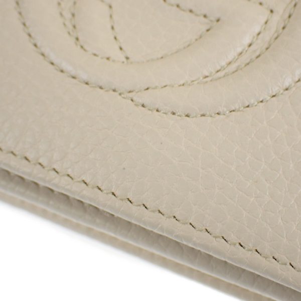 441353 11 Gucci Soho Chain Wallet Shoulder Clutch White