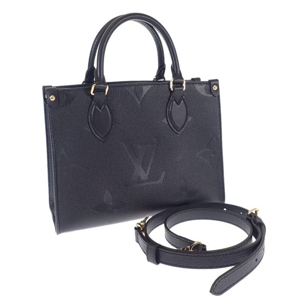 441586 01 Louis Vuitton On The Go PM Handbag Black Noir