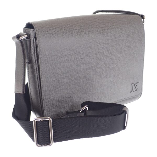 445655 01 Louis Vuitton District PM Shoulder Glacier Gray