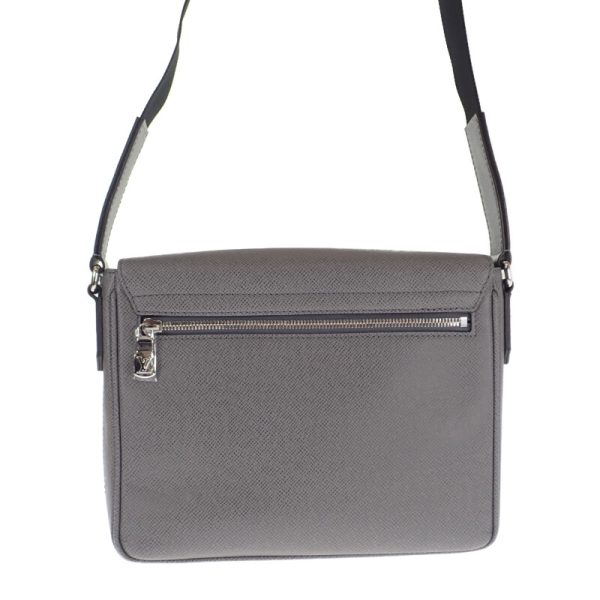 445655 03 Louis Vuitton District PM Shoulder Glacier Gray