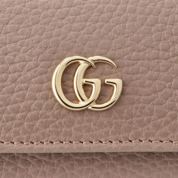 456118cao0g5729 3 GUCCI Petite Marmont 6 Key Case Beige