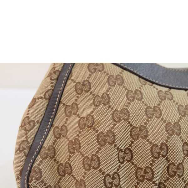 47605 6 GUCCI GG Canvas One Shoulder Bag