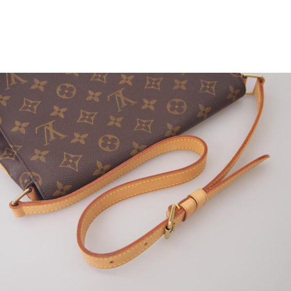 47668 4 Louis Vuitton Musette Tango Short Monogram Shoulder Bag Brown