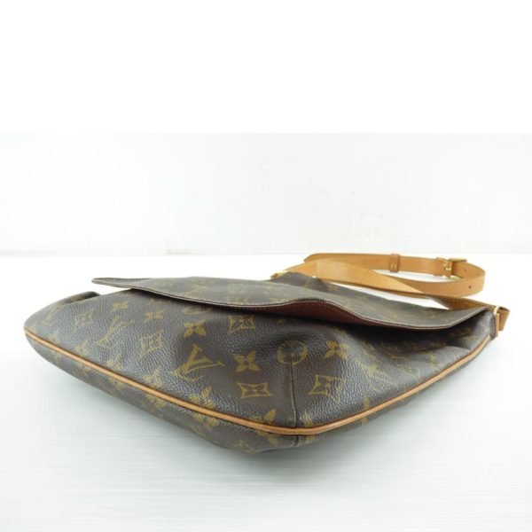 47750 3 Louis Vuitton Musette Monogram Shoulder Bag Brown