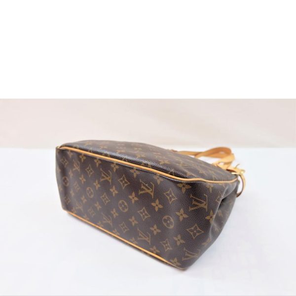 48247 3 Louis Vuitton Batignolles Vertical Bag Monogram