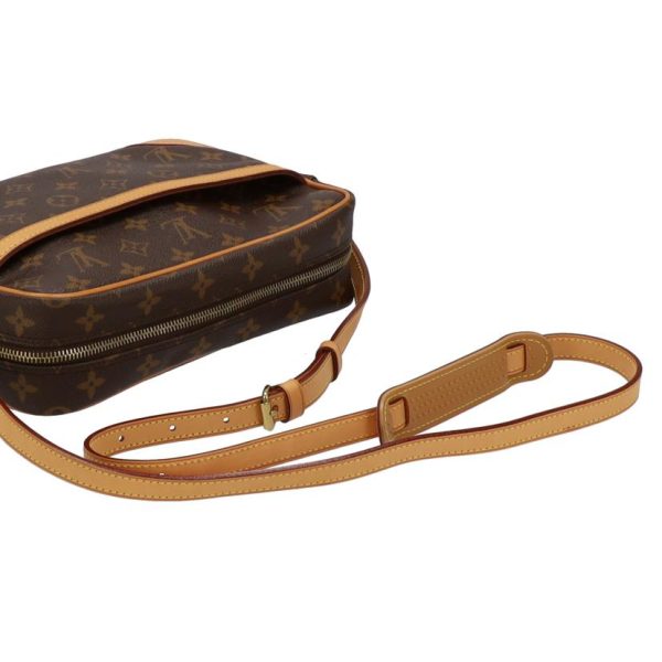 48487 4 Louis Vuitton Trocadero 27 Shoulder Bag Monogram