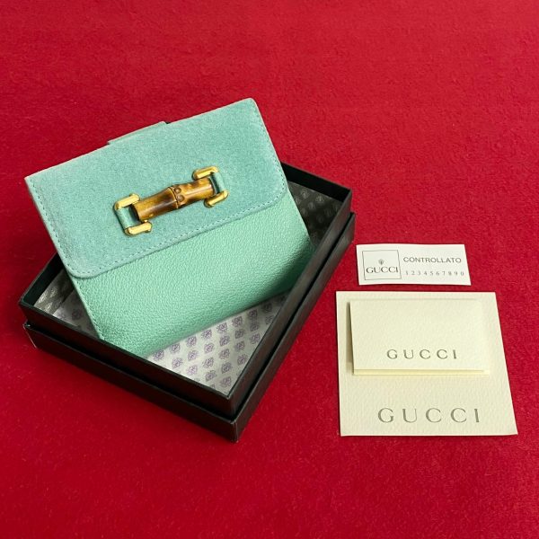 487l242548204 1 Gucci Vintage Vintage Bamboo Leather Suede Bifold Wallet Green