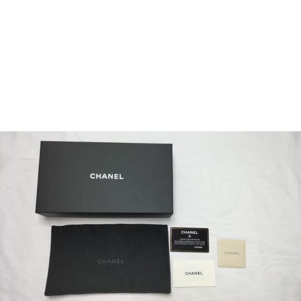 49423 9 Chanel Matelasse Caviar Fold Wallet Black