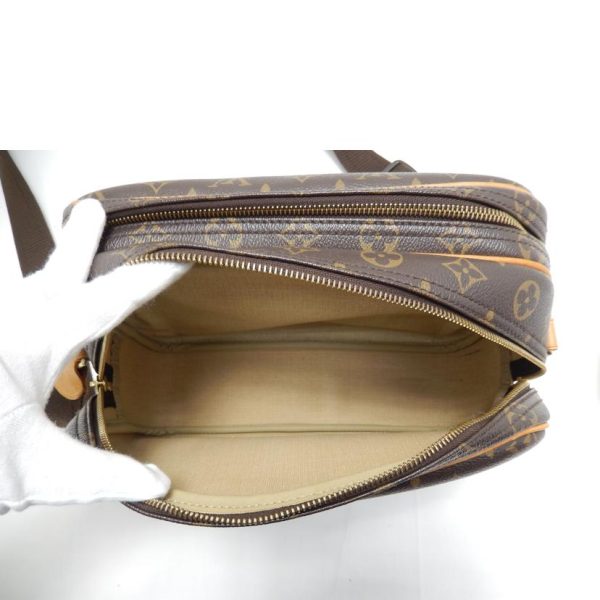 49748 5 Louis Vuitton Reporter PM Shoulder Bag Monogram