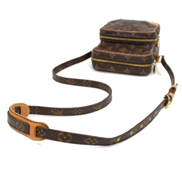 5000001884118923 7 Louis Vuitton Amazone Shoulder Bag Monogram Brown