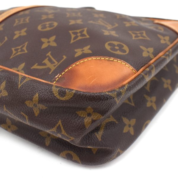 5000001884121521 5 Louis Vuitton Danube MM Crossbody Shoulder Bag Monogram Brown