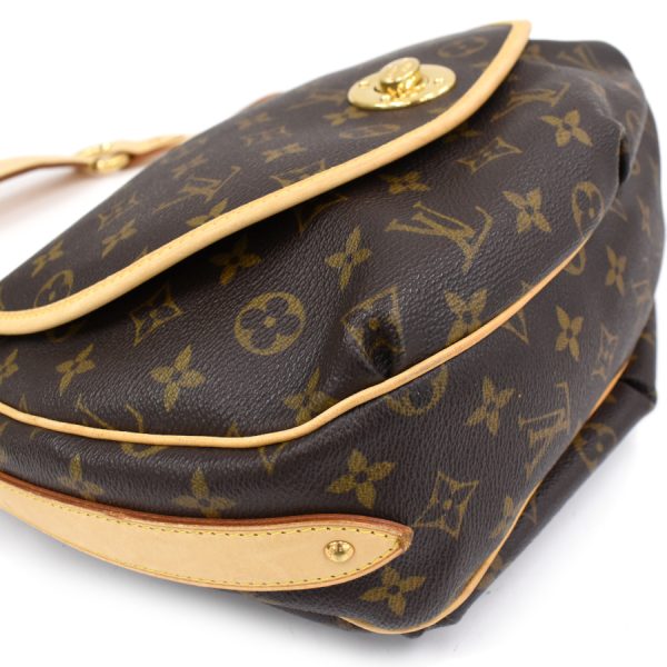 5000001884121607 5 LOUIS VUITTON Tulum PM Shoulder Bag Monogram Brown