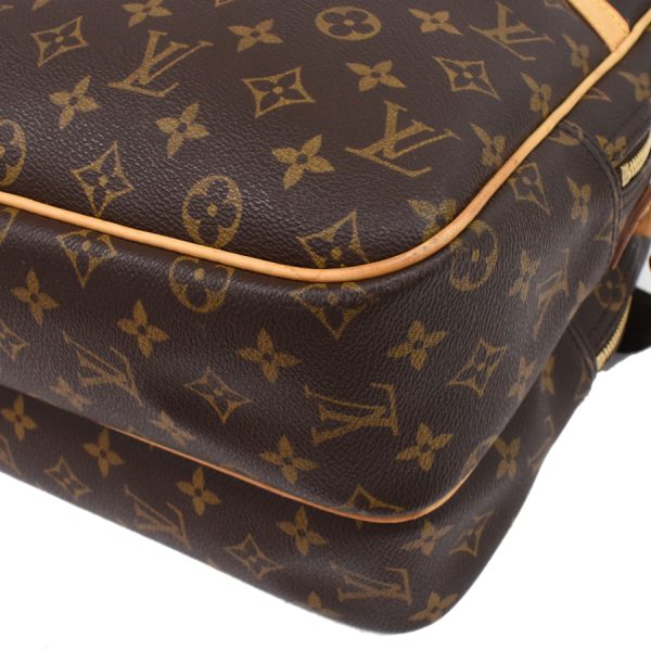 5000001884122460 5 Louis Vuitton Papillon 30 Handbag Monogram Brown