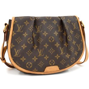 5000001884123016 1 Louis Vuitton Monogram Canvas Zippy Wallet