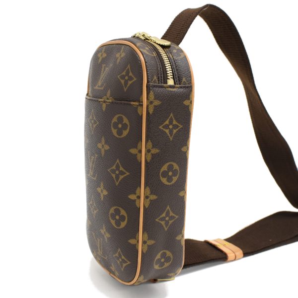 5000001884123821 2 LOUIS VUITTON Pochette Gange Sling Bag Body Bag Monogram Brown