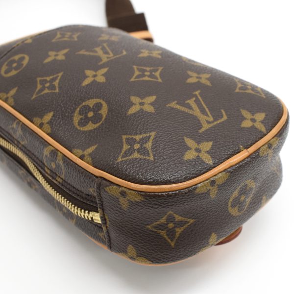 5000001884123821 6 LOUIS VUITTON Pochette Gange Sling Bag Body Bag Monogram Brown