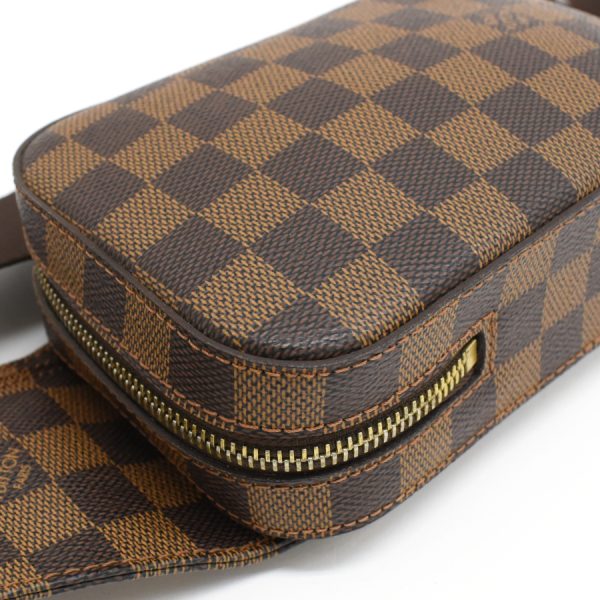 5000017884101540 6 Louis Vuitton Geronimos body bag Damier brown