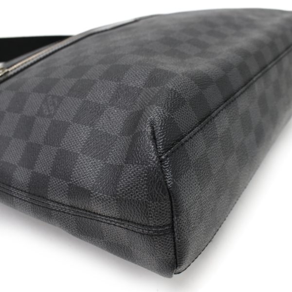 5000041884102331 5 Louis Vuitton Mick MM Messenger Shoulder Bag Damier Graphite Black