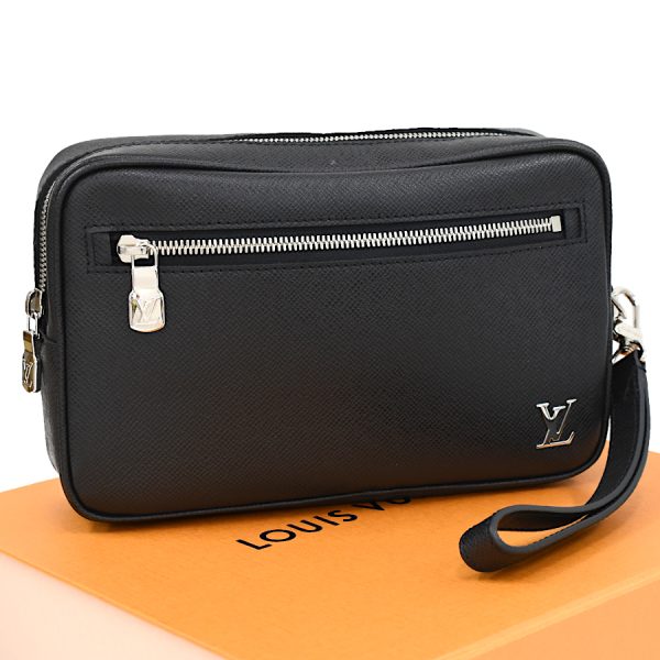 5000041884102388 1 Louis Vuitton Pochette Kasai Clutch Bag Taiga Leather Noir Black