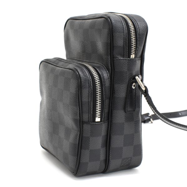 5000041884102682 2 Louis Vuitton Rem Shoulder Bag Damier Graphite Black