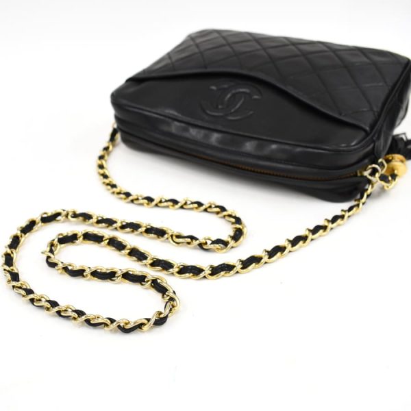 5000065884102372 7 CHANEL Chain Shoulder Bag Matelasse Leather Black