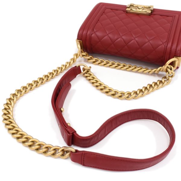 5000065884102407 7 Chanel Chain Shoulder Bag Boy Chanel Coco Mark Leather Red