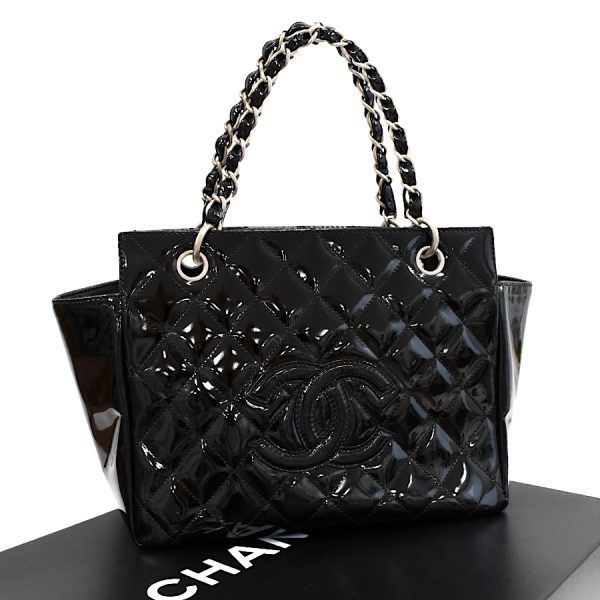 5000065884102458 1 CHANEL Chain Tote Handbag Matelasse Patent Leather Black