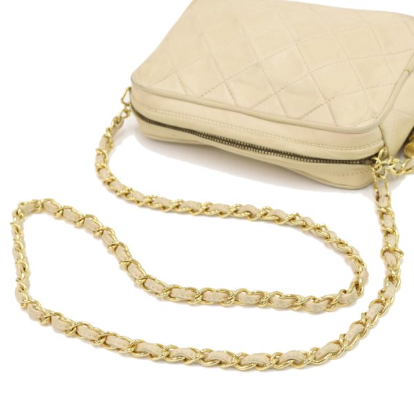 5000065884102486 6 CHANEL Chain Pochette Matelasse Coco Mark Tassel Ivory White