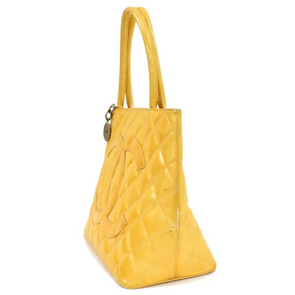 5000065884102537 2 CHANEL Reprint Tote Bag A01804 Coco Mark Patent Leather Yellow