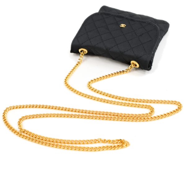 5000067884100312 7 Chanel Matelasse Chain Mini Pouch Necklace Leather Black