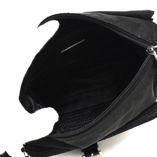 5000105884103142 8 Prada Shoulder Bag Black