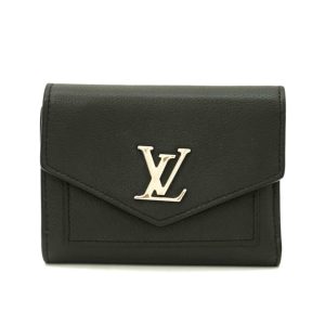 50403 1 Chanel Cocomark Vanity Case