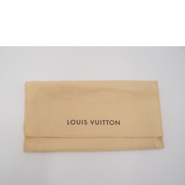 51349 8 Louis Vuitton Porte Tresor International Vernis Wallet Pomme dAmour