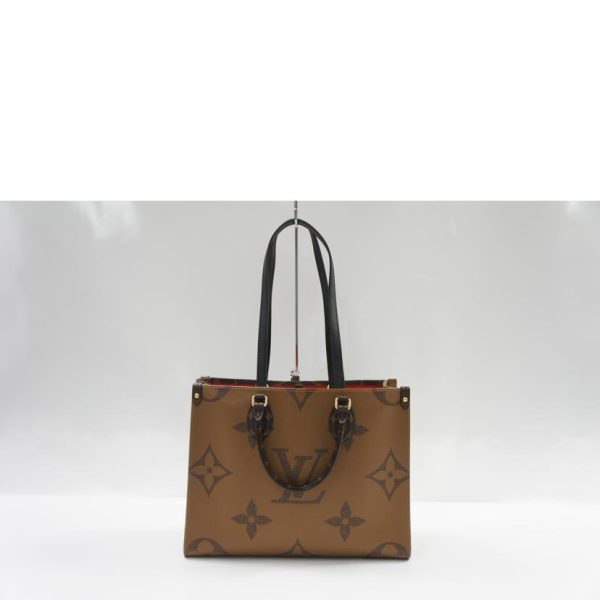 52107 2 Louis Vuitton On the Go MM Bag Monogram Giant Reverse