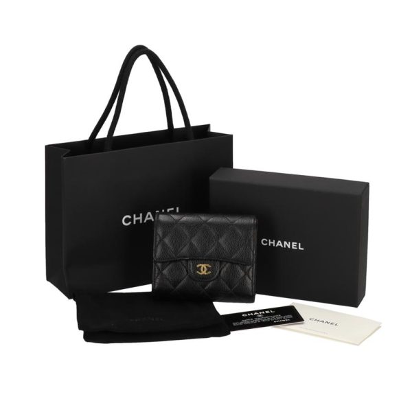 52136 7 Chanel Classic Small Flap Wallet