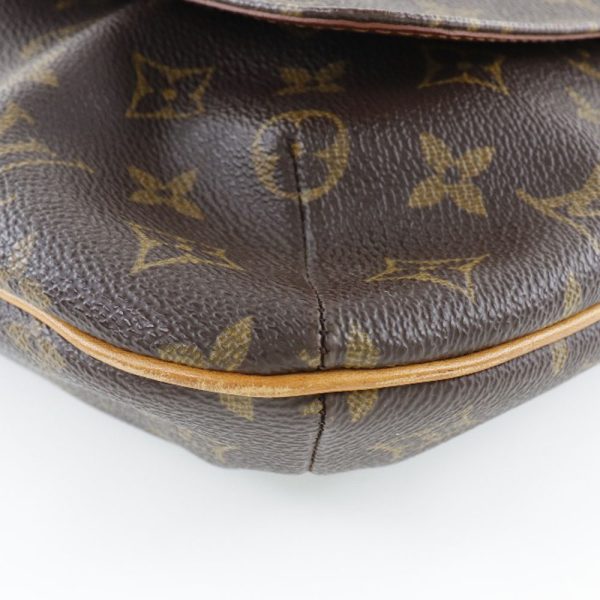 52160531 5 LOUIS VUITTON Muset Shoulder Bag M51256 Monogram Canvas Brown