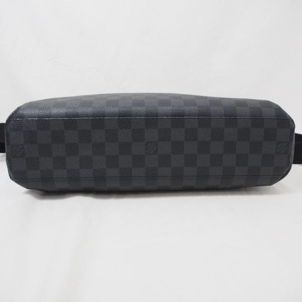 52261 4 Louis Vuitton Mick MM Messenger Bag Damier Graphite