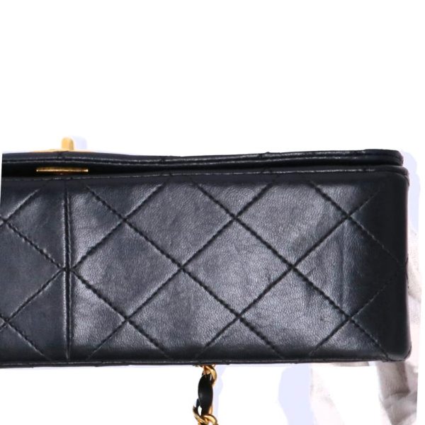 52520 8 Chanel Matelasse Single Flap Chain Shoulder Bag Black