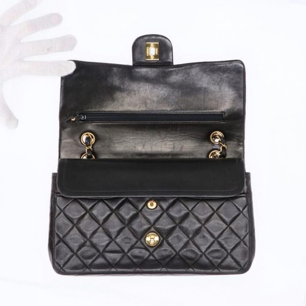 52832 6 Chanel W Flap Chain Shoulder Bag Black