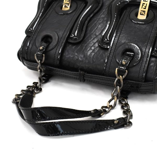 5300021884100432 7 Fendi Enamel Chain Shoulder Bag Black