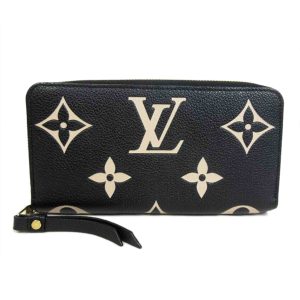 53033 1 Louis Vuitton Thompson Street Monogram Vernis Beige