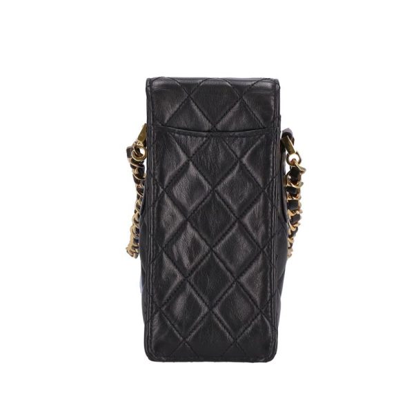 53082 2 Chanel Turnlock Chain Smartphone Case Black