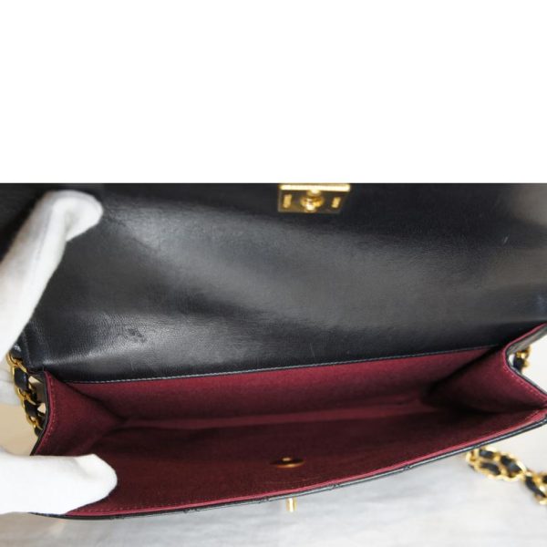 53426 5 Chanel Vintage Chain Shoulder Lamb Bag Black