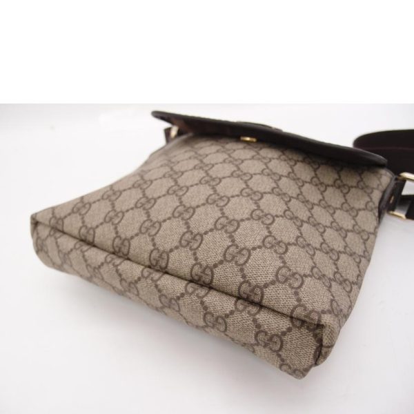 53464 3 Gucci GG Supreme Shoulder Bag Brown