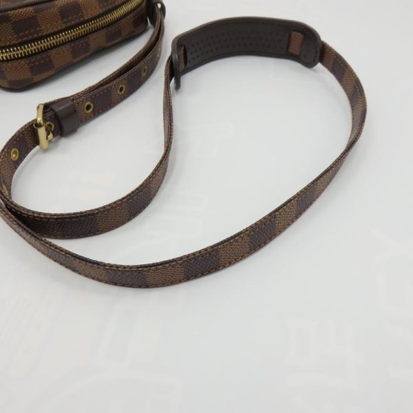 54037 4 Louis Vuitton Danube Crossbody Bag Damier