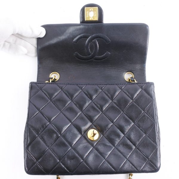 54140454 7 CHANEL Chain Shoulder Bag Matelasse Lambskin Black Shoulder Turn Lock