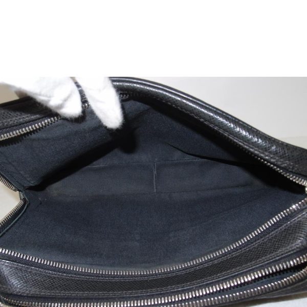 54478 5 Louis Vuitton Pavel Taiga Shoulder Bag Ardoise